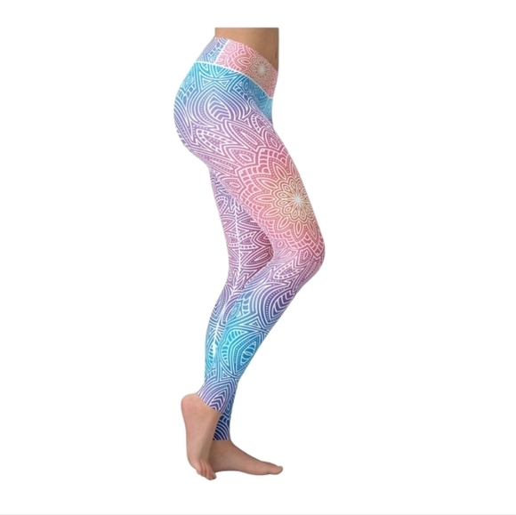 TREE TRIBE Women's Bright Vibes Mandala Leggings Pastel Colorful Size Medium - Picture 7 of 7